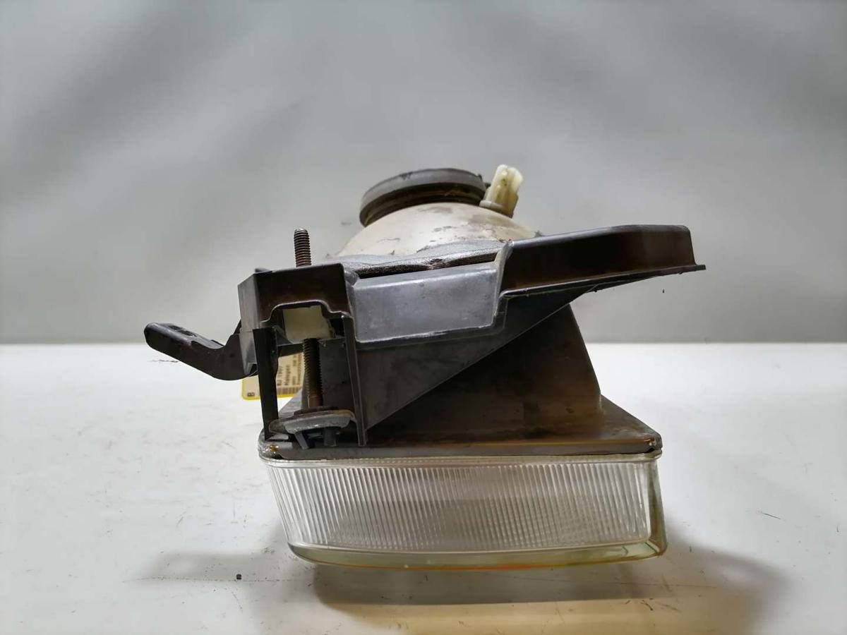 VW T4 original Scheinwerfer vorn techts Halogen Kurzer Vorderwagen Bj.1997
